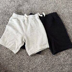 The Children's Place Light Gray Kids Shorts